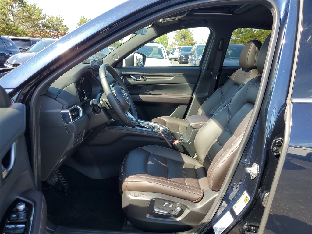 2025 Mazda CX-5 2.5 Turbo Signature photo 11