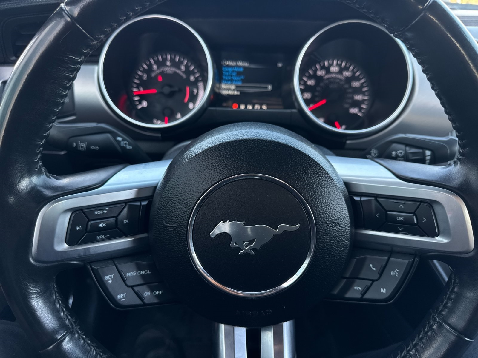 2022 Ford Mustang EcoBoost Premium Convertible photo 20