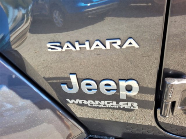 2020 Jeep Wrangler Unlimited Sahara photo 4