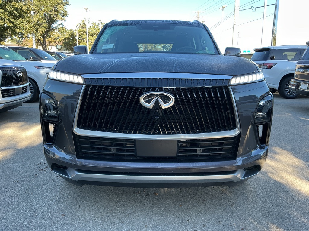 2025 Infiniti QX80 Luxe photo 2