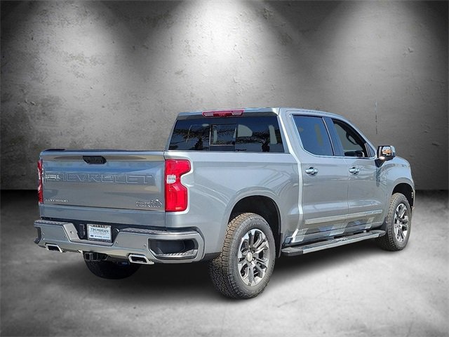 2025 Chevrolet Silverado 1500 High Country photo 4