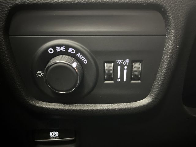 2024 Jeep Grand Cherokee Laredo photo 22