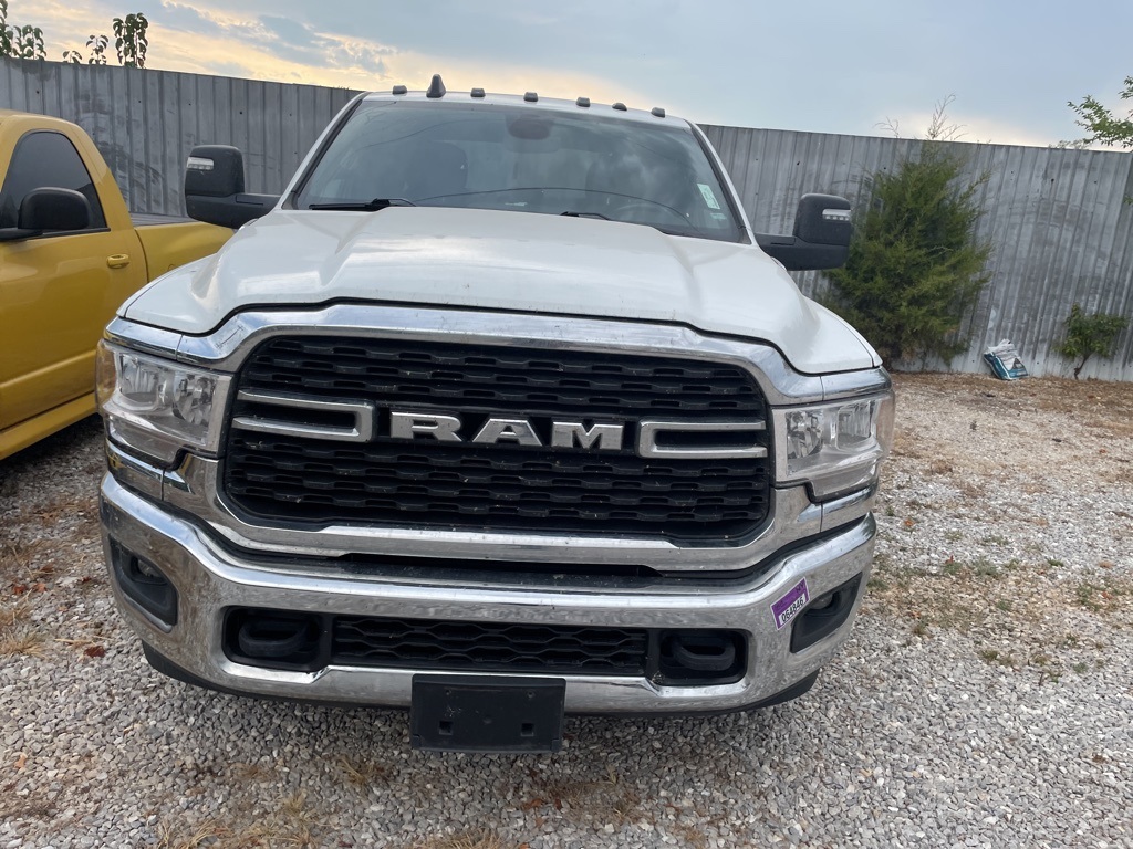 2024 Ram 3500 Big Horn photo 6