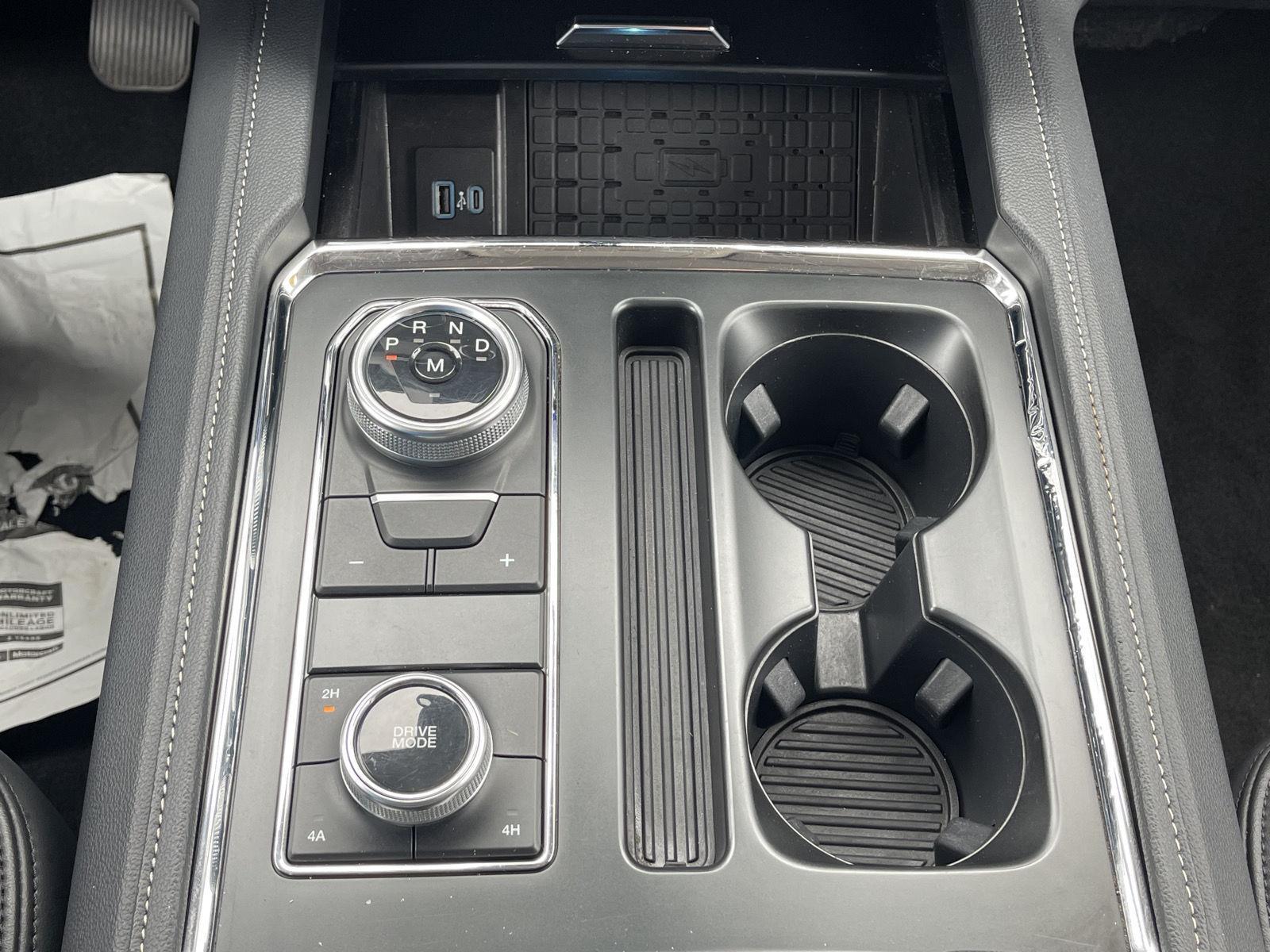 2024 Ford Expedition XLT photo 34