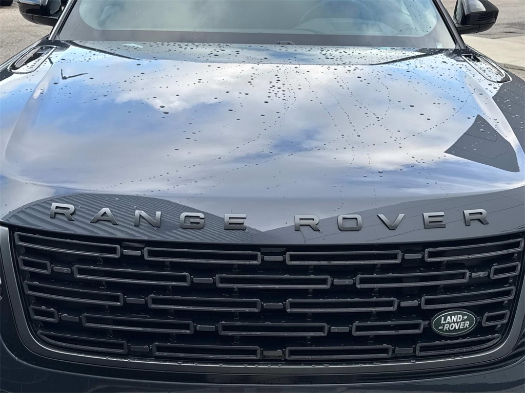 2024 Land Rover Range Rover Velar P400 Dynamic HSE photo 3