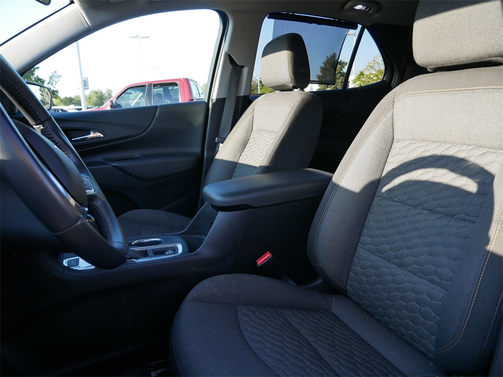 2021 Chevrolet Equinox LT photo 8