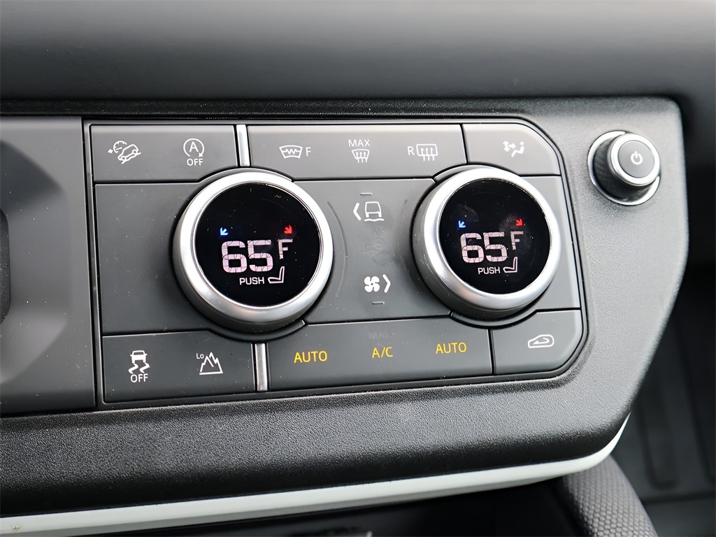 2022 Land Rover Defender 90 X-Dynamic S photo 25