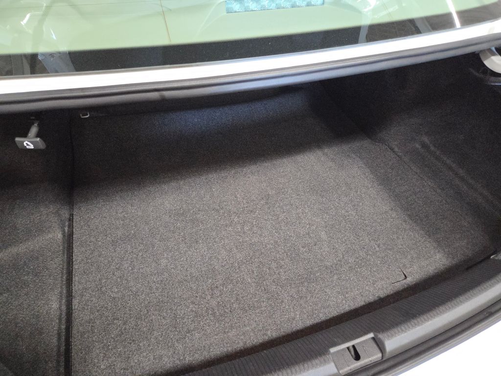 2020 Volkswagen Passat 2.0T SEL photo 15