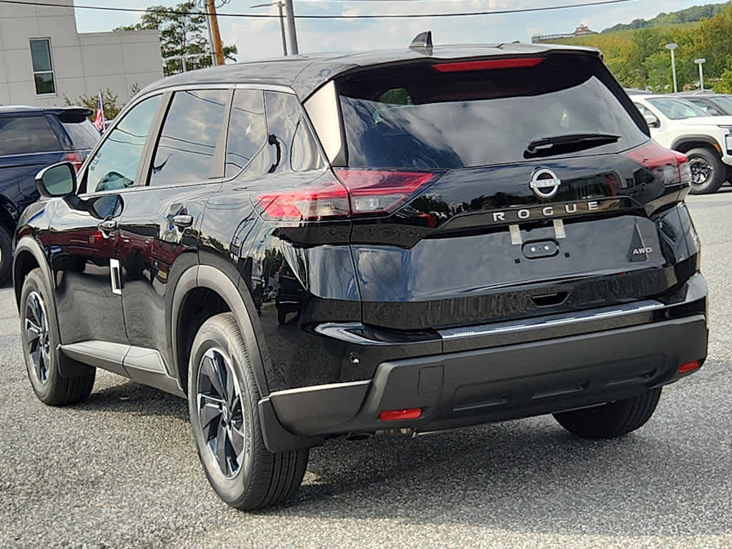 2026 Nissan Rogue SV photo 2