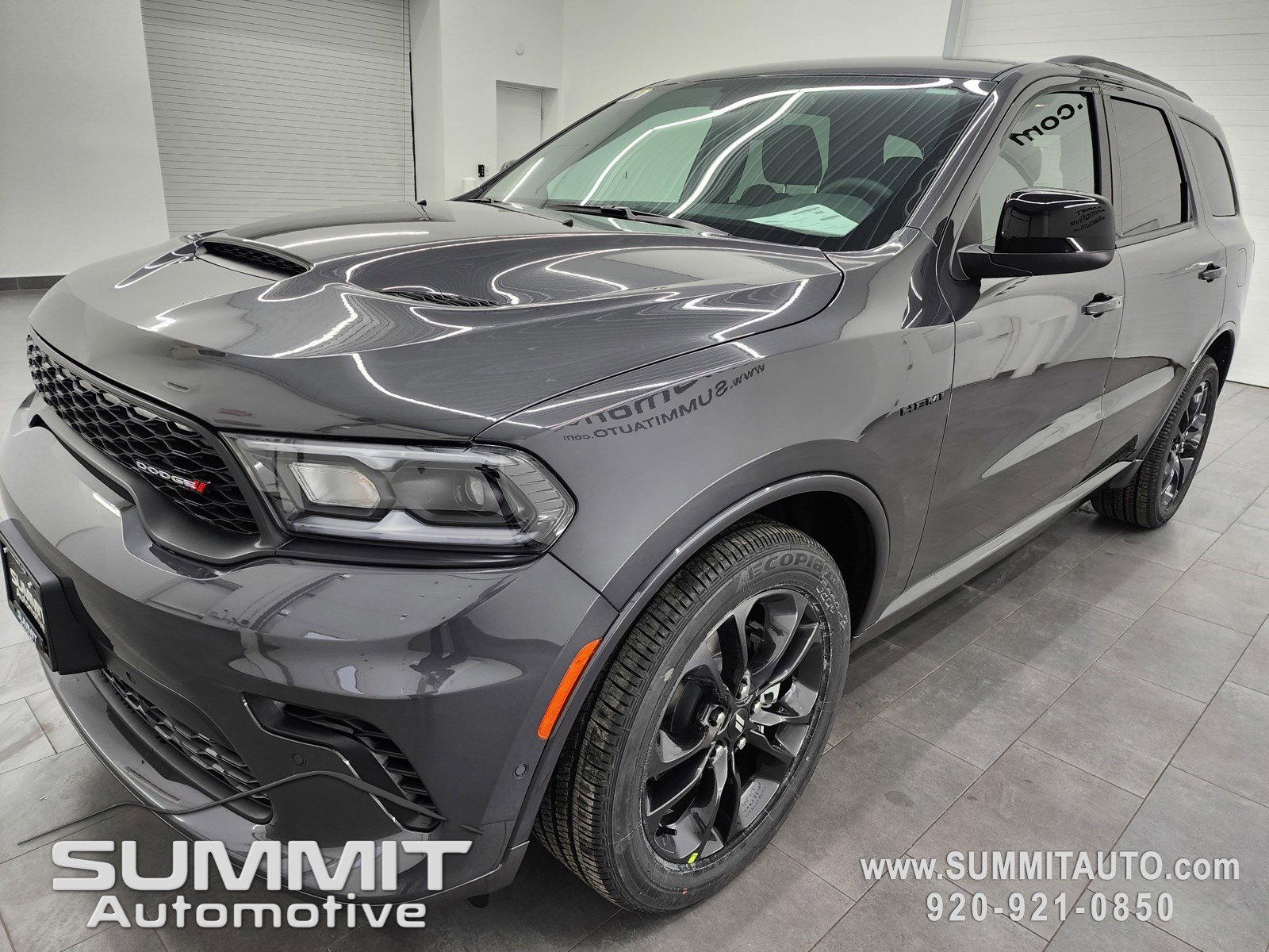 2025 Dodge Durango R/T photo 6