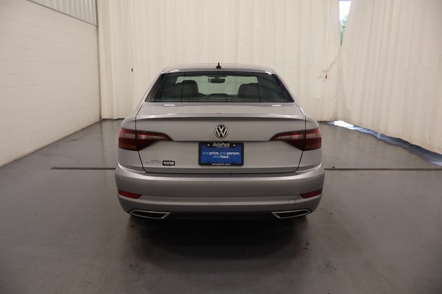 2019 Volkswagen Jetta 1.4T R-Line photo 5