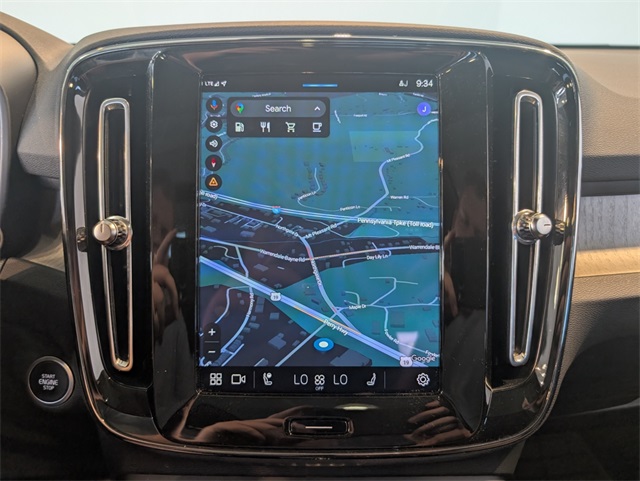 2023 Volvo XC40 Ultimate photo 21