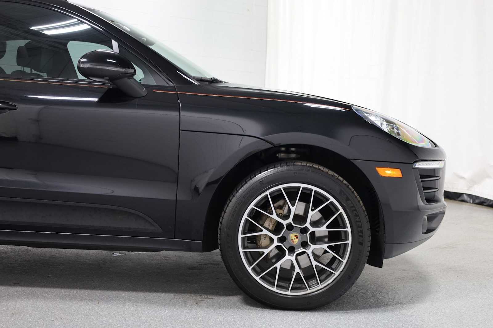 2018 Porsche Macan S photo 9