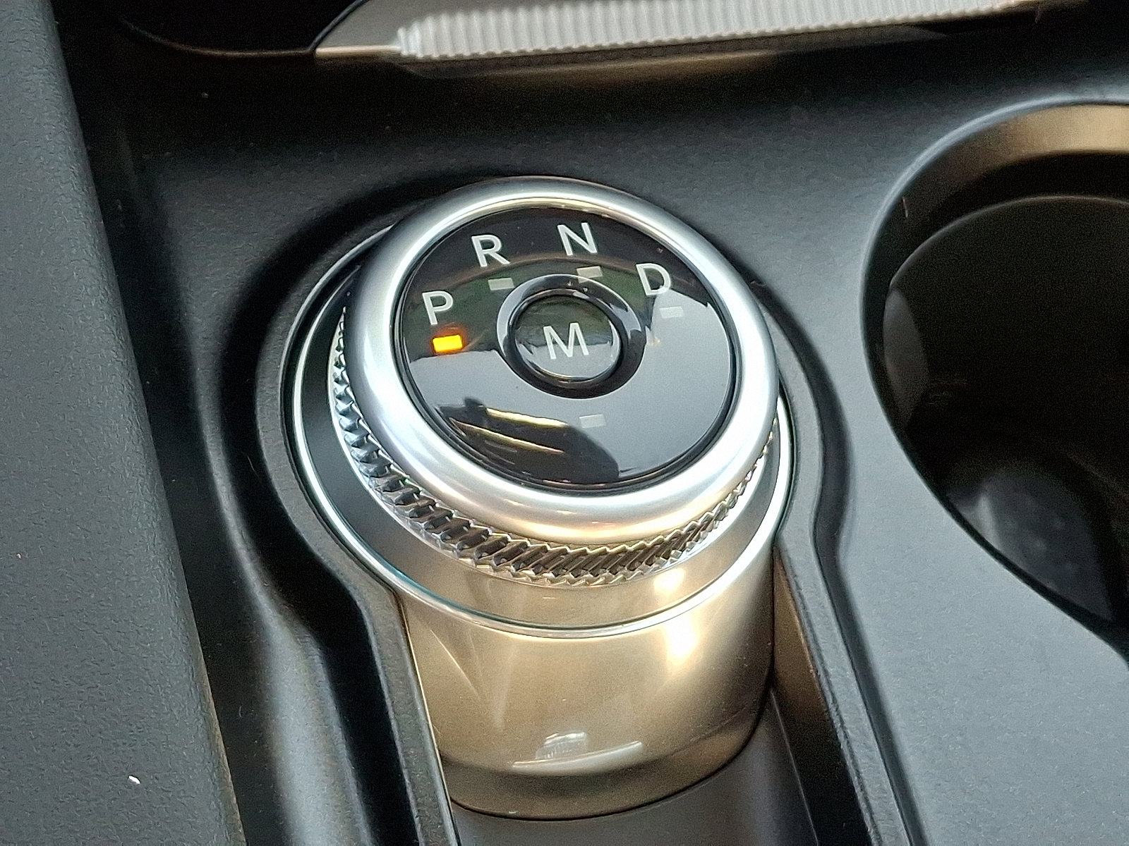 2025 Ford Explorer ST photo 3