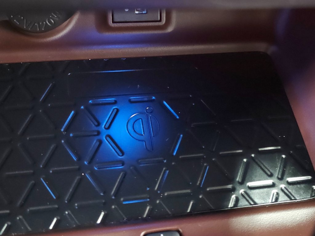 2024 TOYOTA RAV4 - Image 34