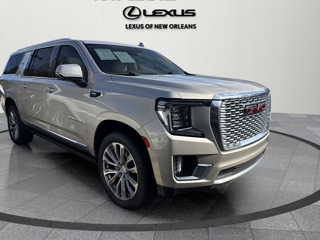 2023 GMC Yukon Denali's photo
