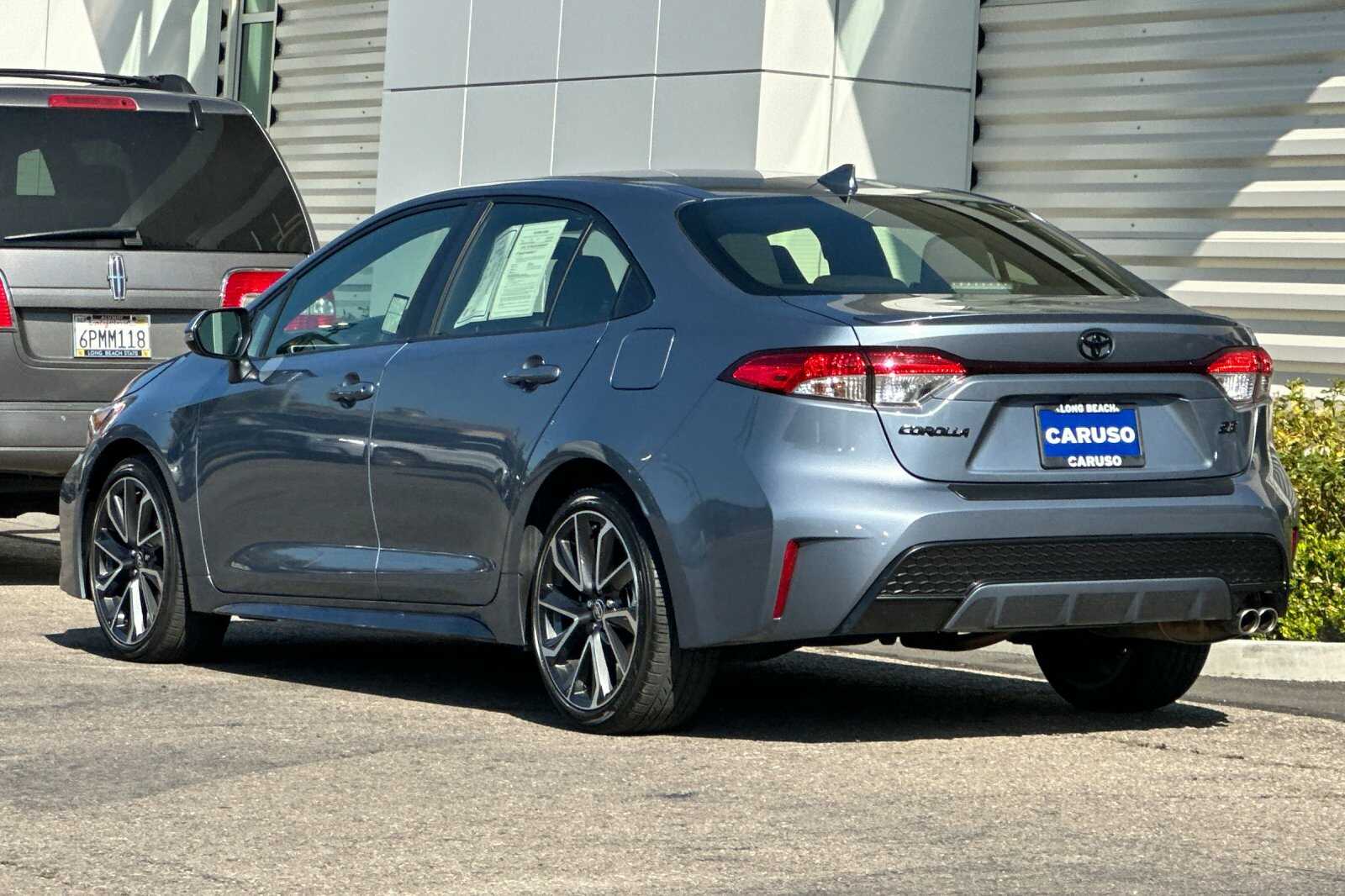 2022 Toyota Corolla SE photo 4