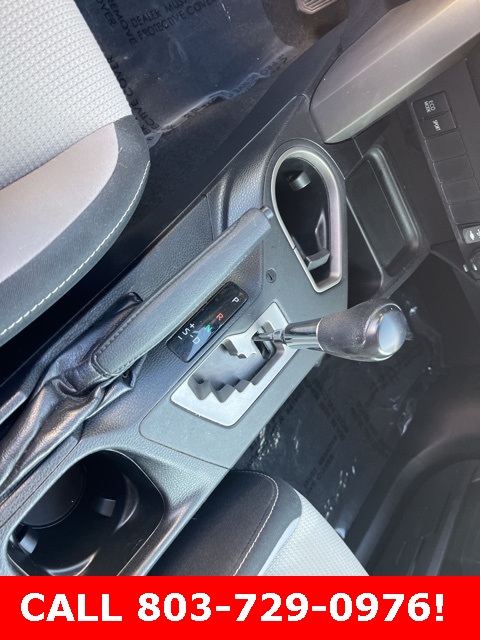 2016 Toyota RAV4 XLE photo 26