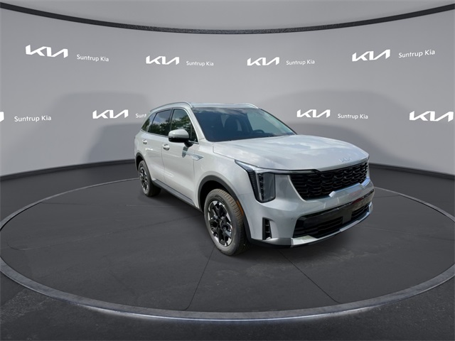 2026 Kia Sorento S photo 2