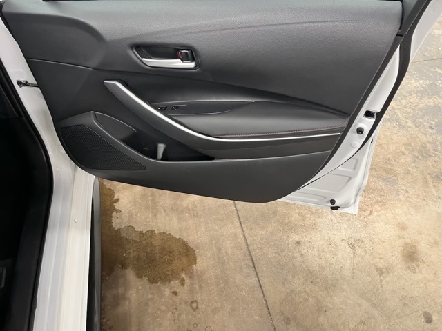 2023 Toyota Corolla SE photo 18