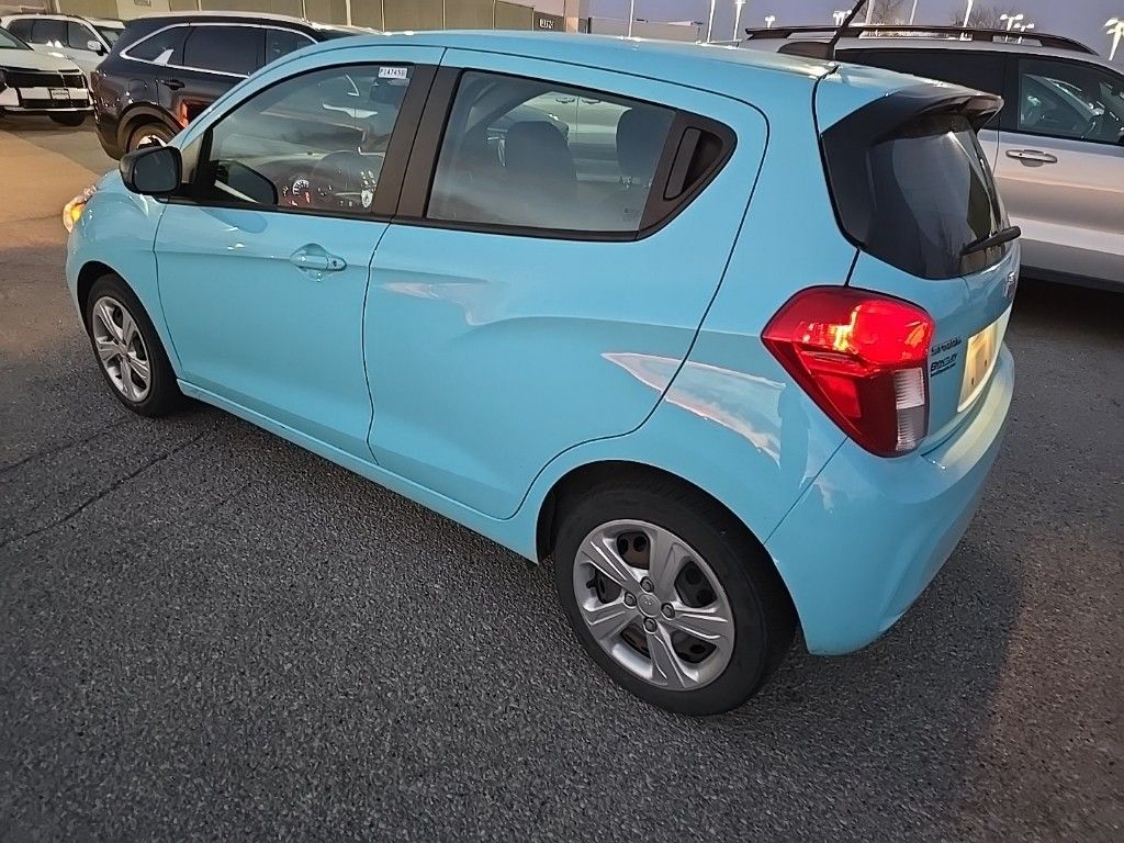 2021 Chevrolet Spark LS photo 4