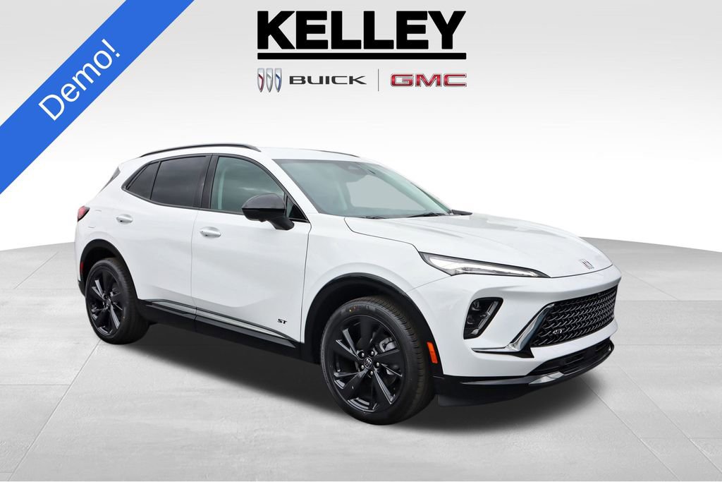 2025 Buick Envision Sport Touring's photo