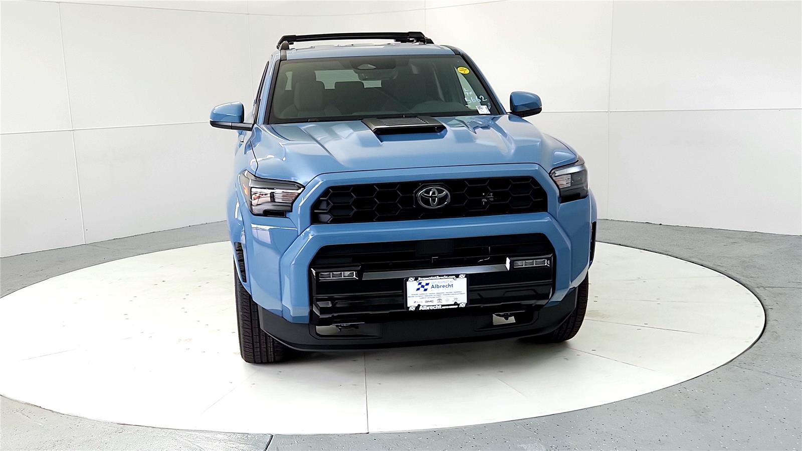 2025 Toyota 4Runner TRD Sport photo 2