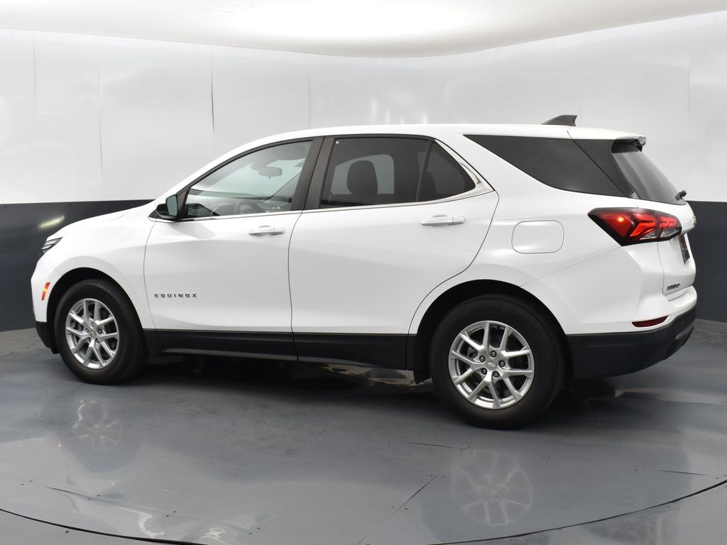 2022 Chevrolet Equinox LT photo 4