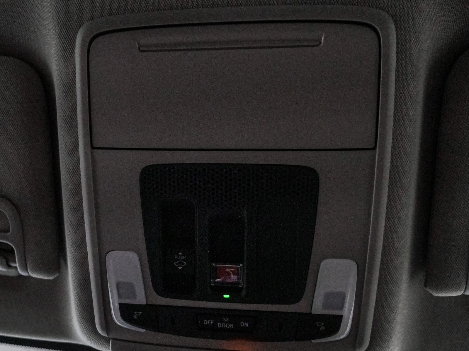 2025 Honda Accord Hybrid Touring photo 30