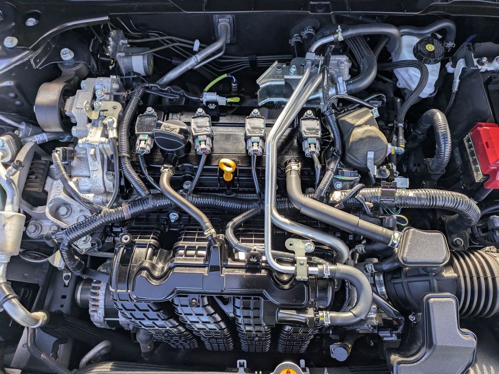 2022 Nissan Altima 2.5 SR photo 10