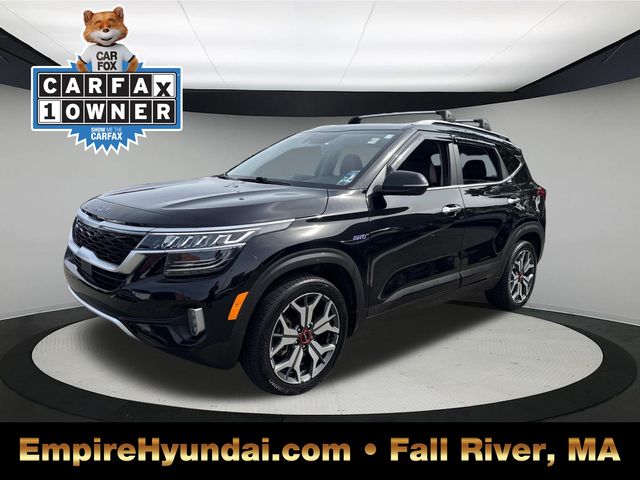 2022 Kia Seltos SX's photo