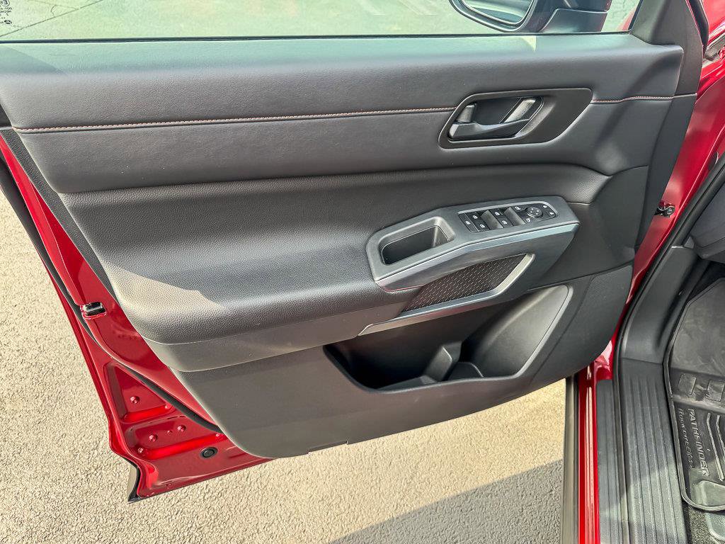 2023 NISSAN PATHFINDER - Image 24