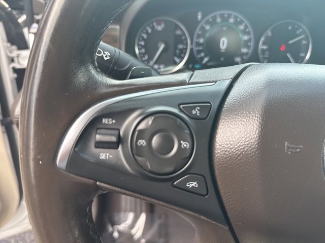 2018 Buick LaCrosse Essence photo 14