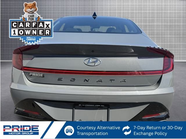 2022 Hyundai Sonata SEL photo 4