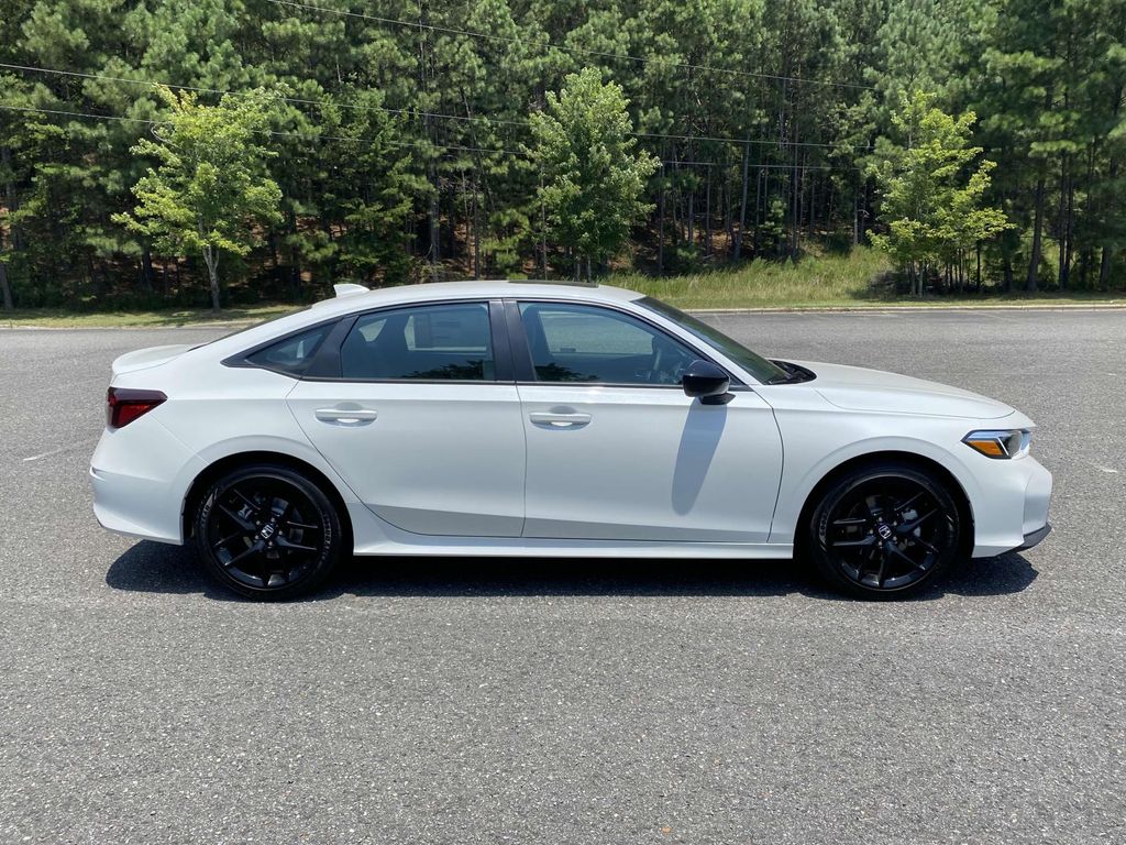 2025 Honda Civic Hybrid Sport photo 2
