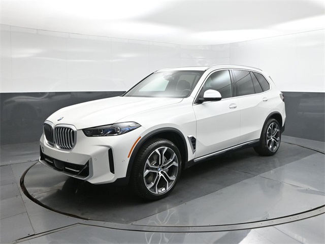 2026 BMW X5 40i's photo