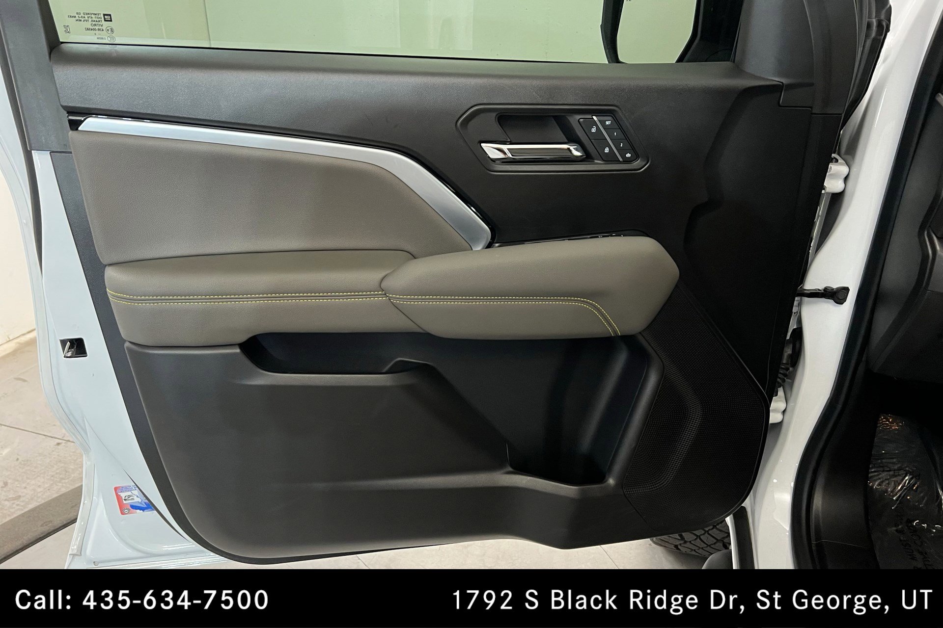 2023 Chevrolet Colorado ZR2 photo 14
