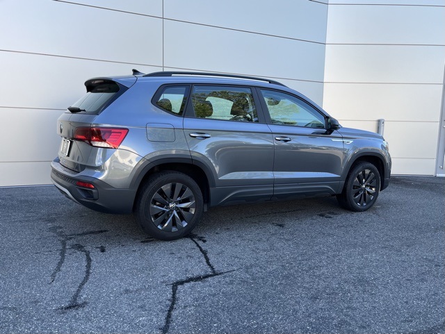 2023 Volkswagen Taos S photo 17