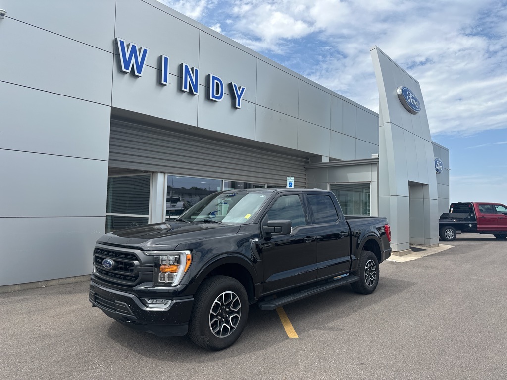 2023 Ford F-150 XLT's photo
