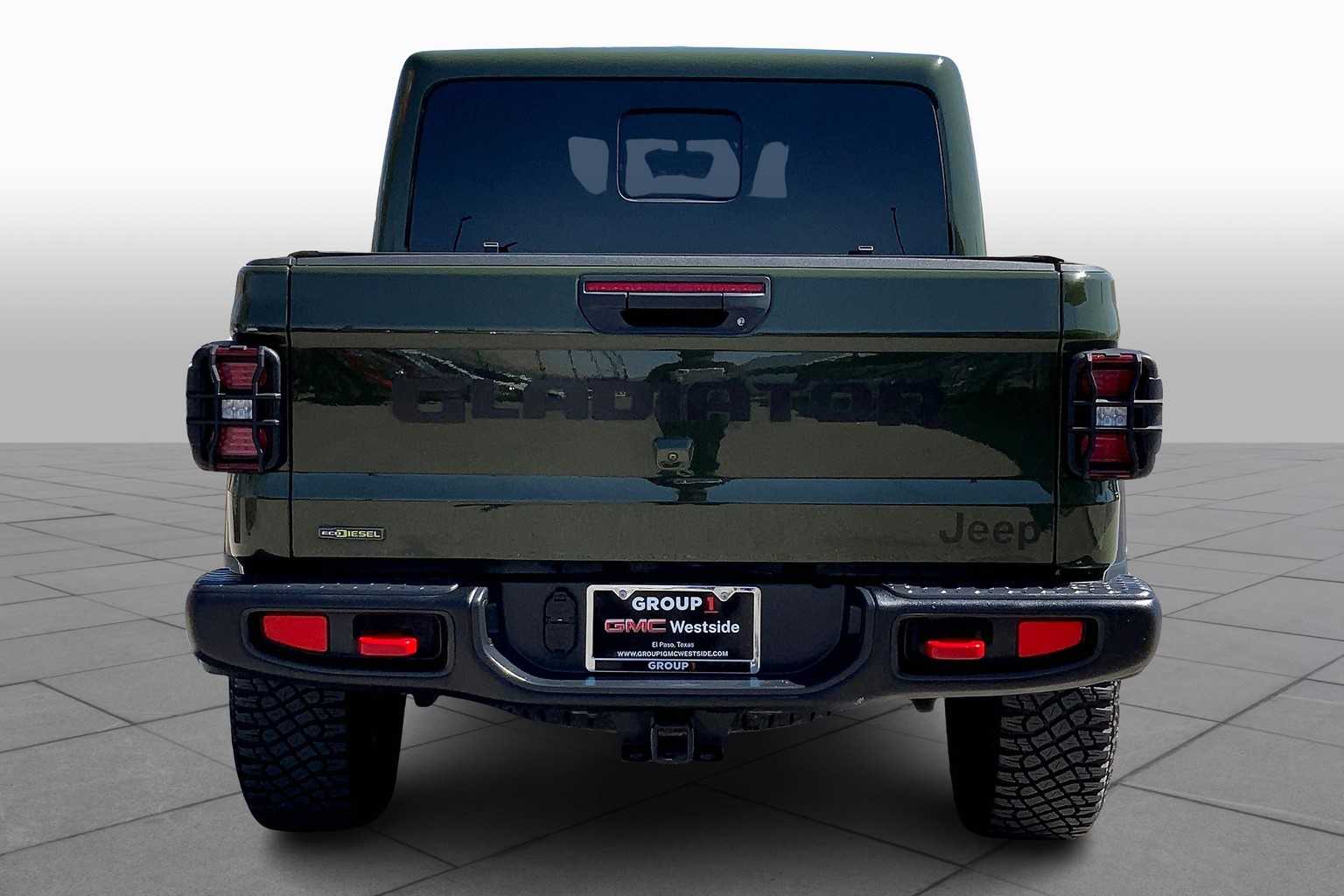 2023 Jeep Gladiator Rubicon photo 4