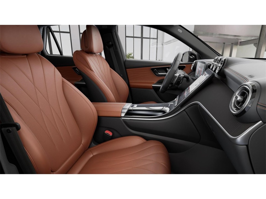 2025 Mercedes Benz GLC AMG 63 E PERFORMANCE 4MATIC photo 4