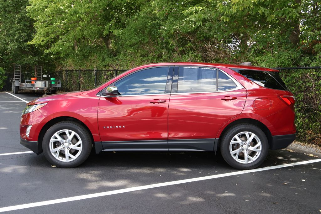 2020 Chevrolet Equinox LT photo 4