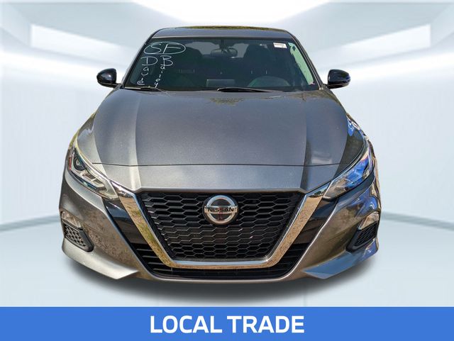 2019 Nissan Altima 2.5 SR photo 2