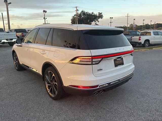 2023 Lincoln Aviator Reserve photo 3