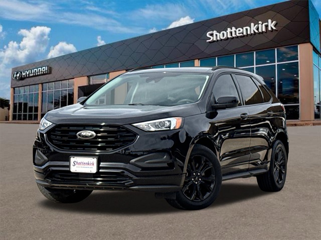2024 Ford Edge SE's photo