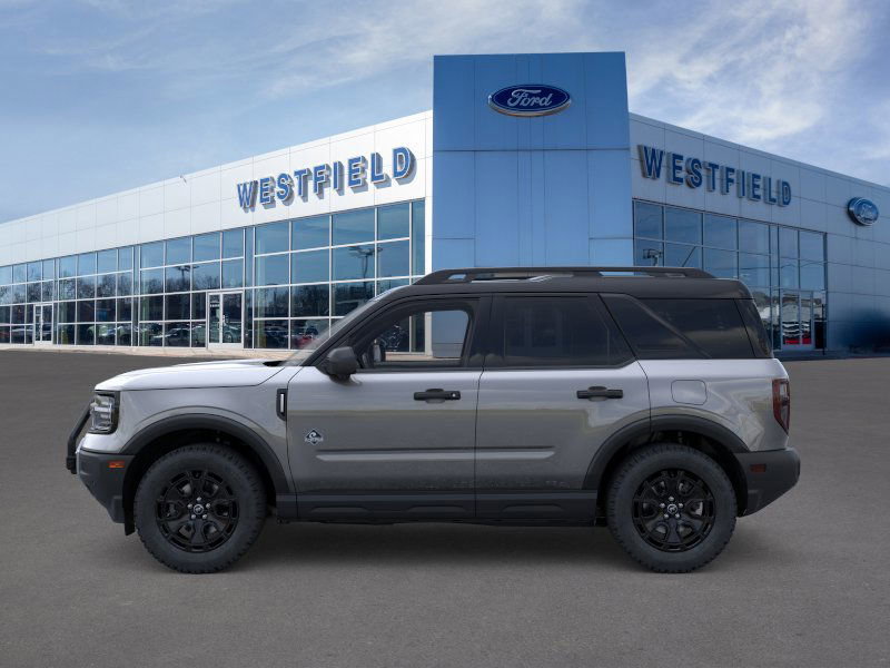 2025 Ford Bronco Sport Outer Banks photo 2
