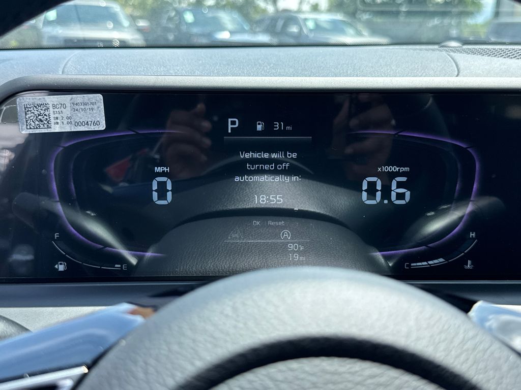 2025 Kia Seltos S photo 23