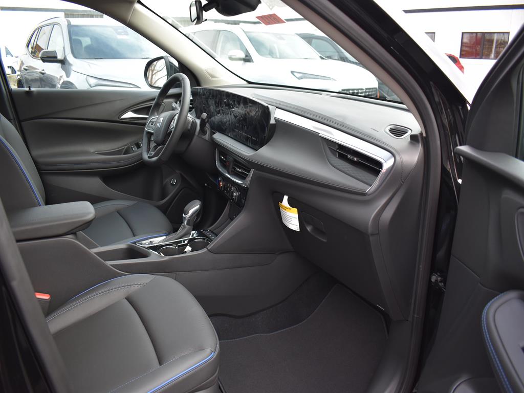 2026 Buick Encore GX Sport Touring photo 3