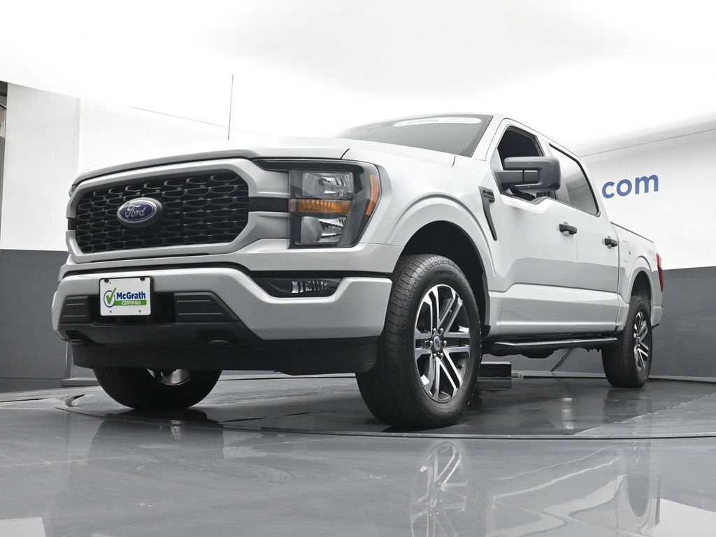 2023 Ford F-150 XL photo 4