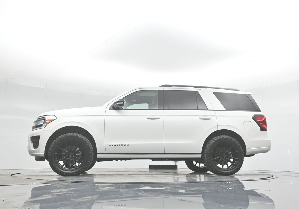 2024 Ford Expedition Platinum photo 6